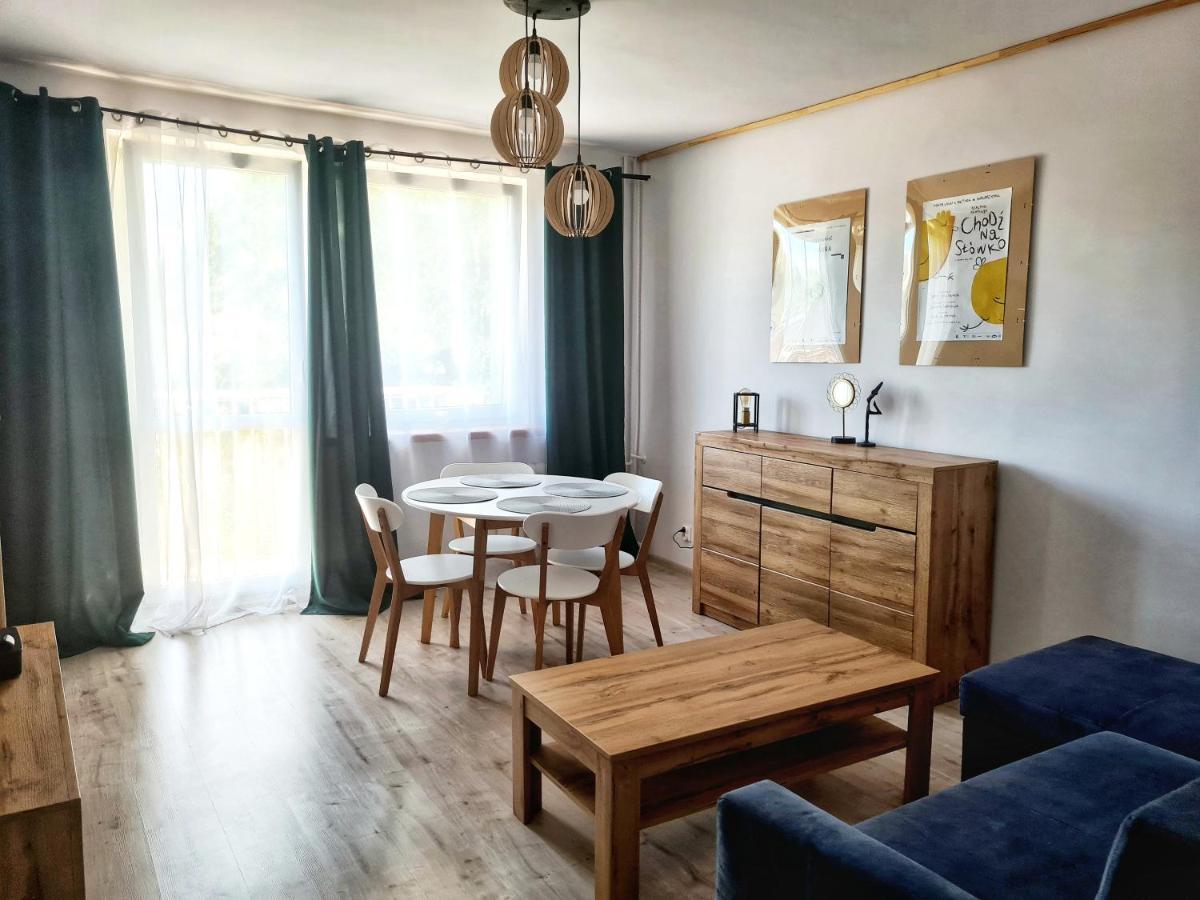 Apartament Walbrzych / Piaskowa Gora Apartment ภายนอก รูปภาพ